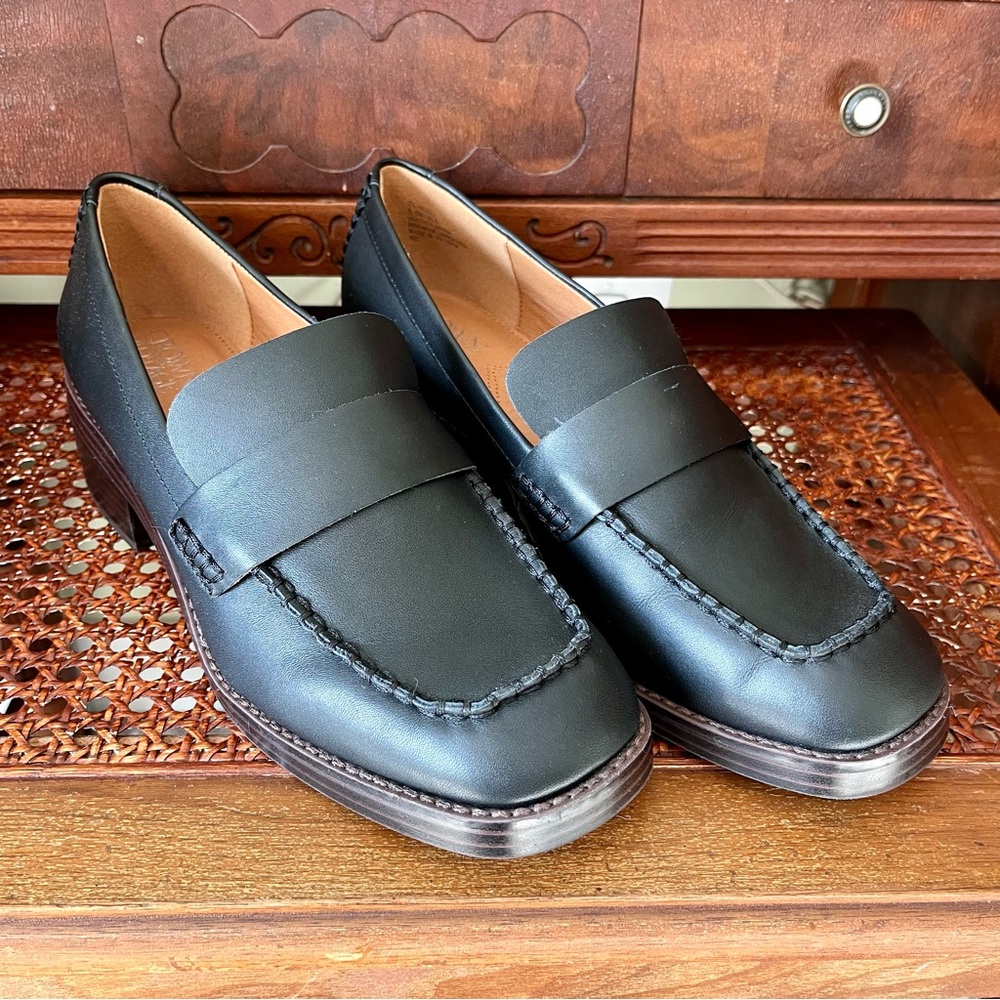 Crown Vintage Leather Hazell Loafers